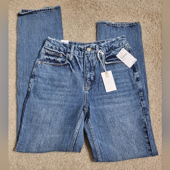 NWT Good American Good 90s Slim Ripped Knee Straight Jeans in Indigo - Picture 5 of 14